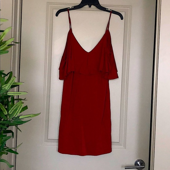 Red Dress - Picture 1 of 3